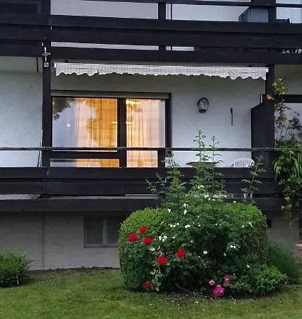 März *